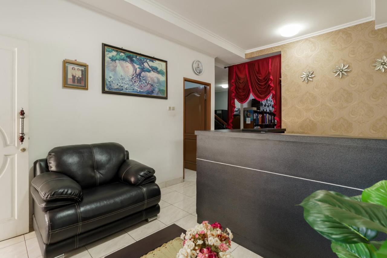 Fast Hous Syariah Bogor Mitra Reddoorz酒店 外观 照片